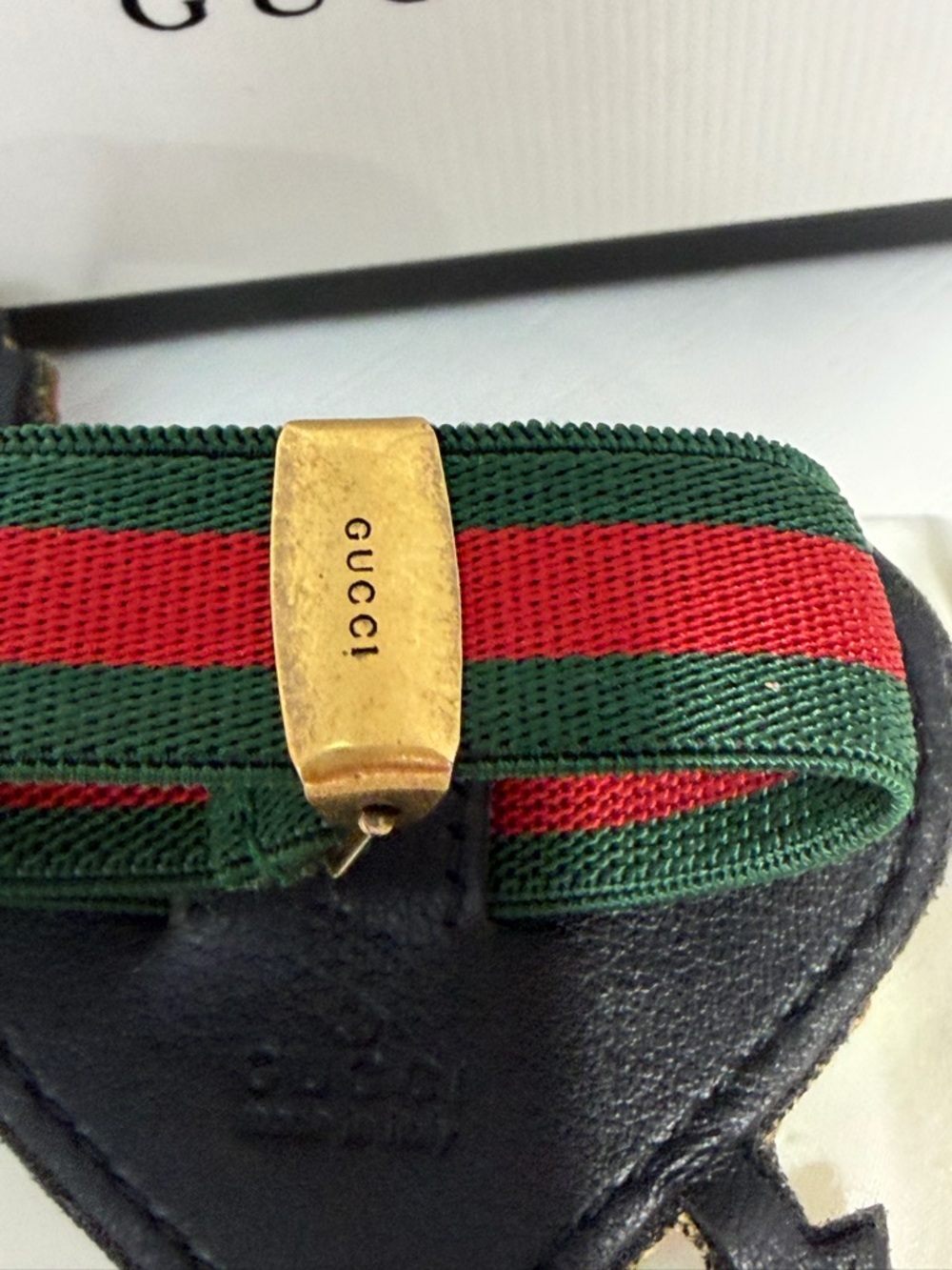 ❤️Gucci Crystal Heart Bracelet💚 - Picture 5 of 5